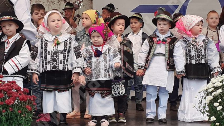 [FOTO-AUDIO] Trei decenii de la înfiinţarea Uniunii Croaţilor din România. Evenimentul a fost sărbătorit festiv la sfârşitul săptămânii trecute la Caraşova