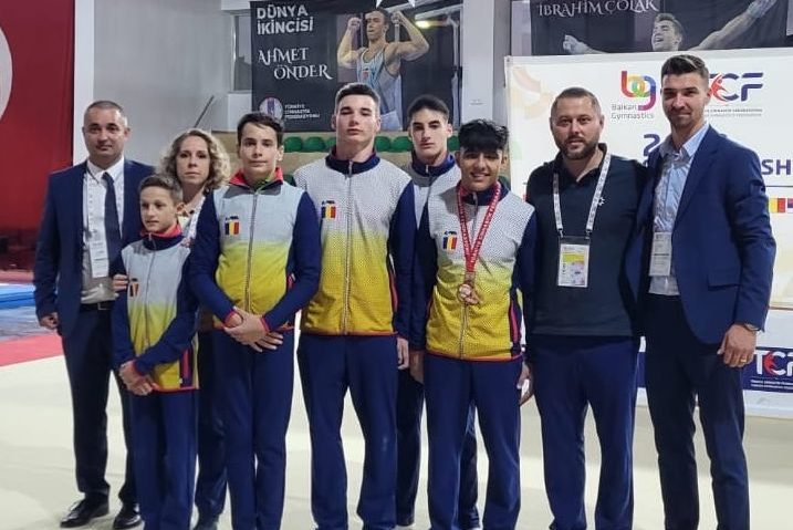 [AUDIO] Cu pricepere şi pasiune, pentru România: Răzvan Şelariu pregăteşte următoarea generaţie de campioni ai gimnasticii româneşti