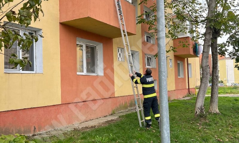 [FOTO-VIDEO] Un bărbat din Reșița a fost găsit decedat în locuința sa