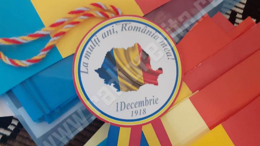 [AUDIO-FOTO] Evenimentul istoric de la 1 Decembrie 1918, reconstituit după 104 ani de elevii Colegiului Naţional „Diaconovici-Tietz” din Reşiţa