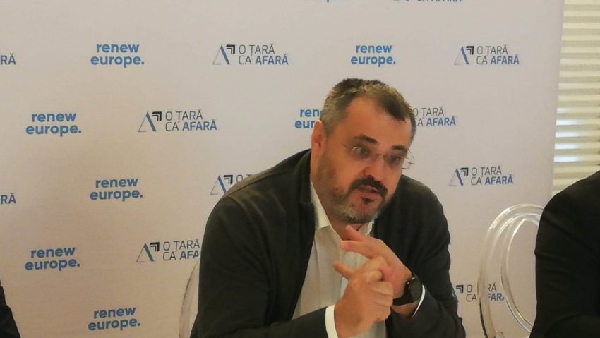 [AUDIO] USR prezintă Cartea neagră a guvernării PSD-PNL