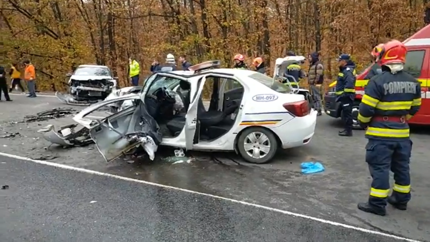 Un polițist din Mehedinți a provocat un accident pe DN 6