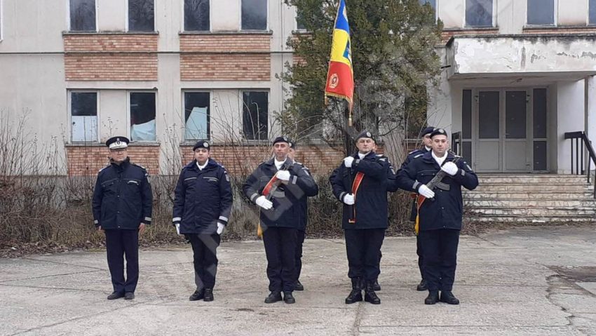 [AUDIO-FOTO] Eroii Revoluţiei din Decembrie 1989, comemoraţi la fosta unitate de rachete antiaeriene din Reşiţa