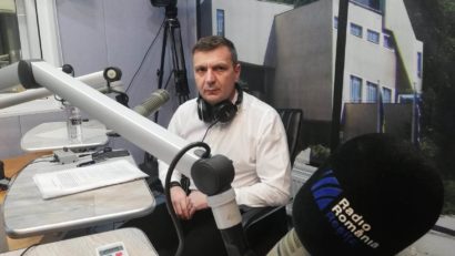 [AUDIO] Deputatul Silviu Hurduzeu ajută Spitalul Județean Reșița să scape de datorii