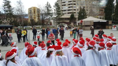 Fără copii, ar fi imposibil să iubim lumea!