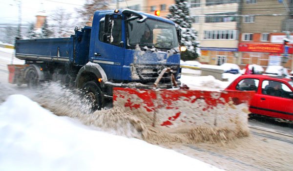 [AUDIO] Primăria Reşiţa va deszăpezi oraşul în caz de ninsoare abundentă