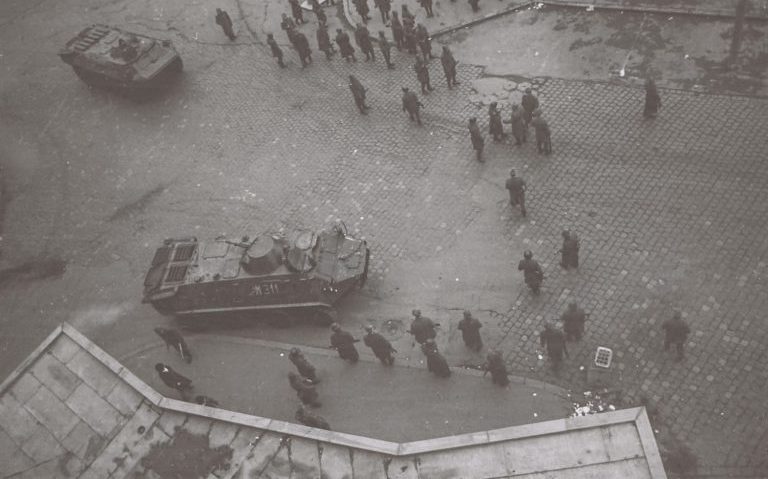 17 decembrie 1989, cea mai sângeroasă zi a Revoluției de la Timișoara. Doliu local/ Programul zilei