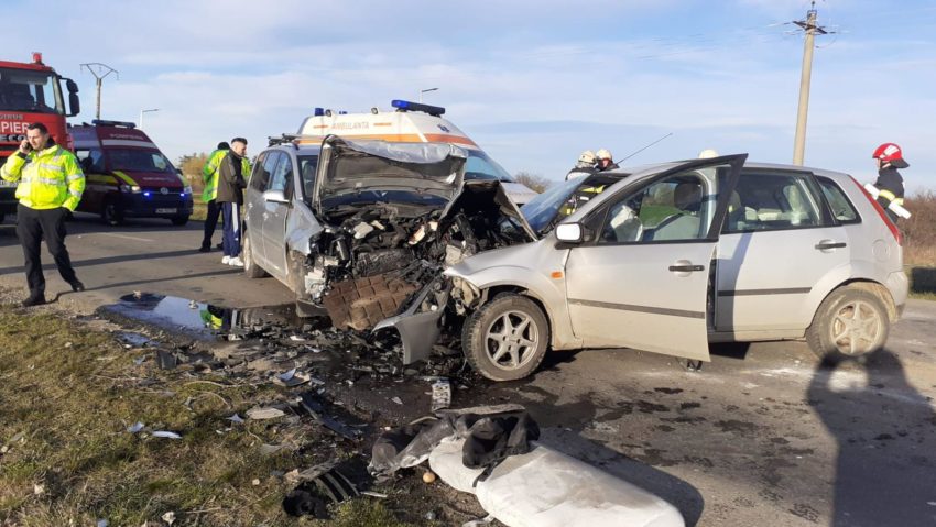 Accident grav la ieşirea din Ineu