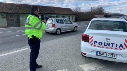 În Caraş-Severin a fost făcută prima sesizare în aplicația MAI pentru raportarea șoferilor agresivi în trafic