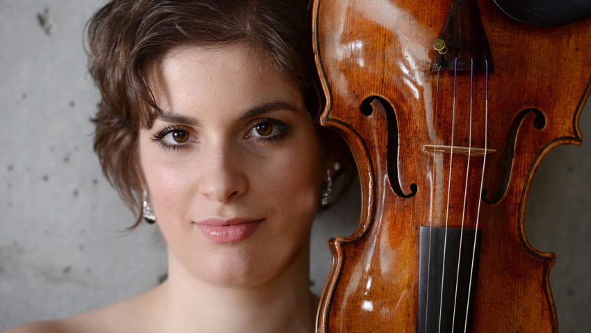 Violonista Ioana Cristina Goicea, invitată la Sala Radio