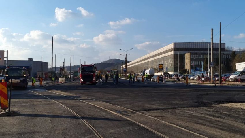 [FOTO] Se lucrează la infrastructura rutieră din Govândari