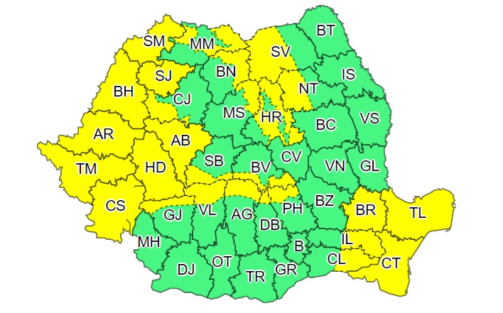 ANM: Informare meteo de ploi, vânt şi răcire accentuată a vremii, până miercuri seara