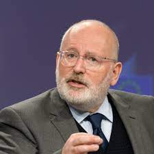 Vicepreşedintele executiv al CE, Frans Timmermans, în vizită în România