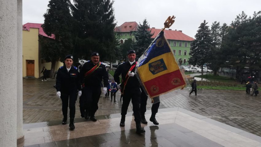 [FOTO] Premieră la Caransebeș! Lex et Ordo în tandem cu Nihil sine Deo