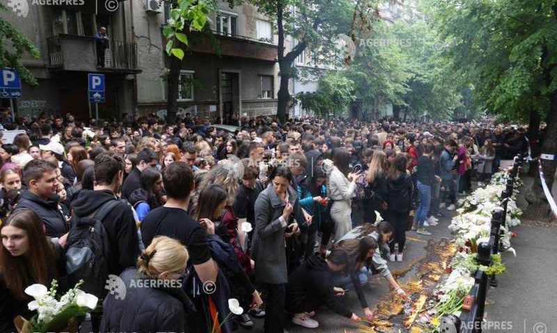 O nouă manifestaţie la Belgrad după recentele atacuri armate