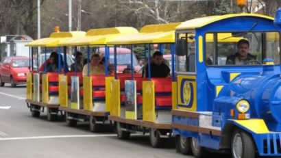 Arad: Trenulețul turistic pus în circulație de 1 Mai