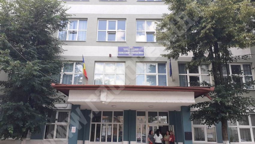 Colegiul Economic al Banatului Montan Reşiţa: specializări şi calificări noi la şcoala profesională şi liceu, din această toamnă