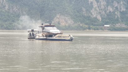 Incendiu pe yacht la Dubova