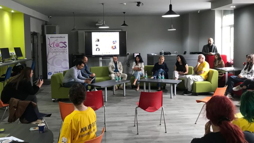 Povești de succes și ateliere interactive pentru tinerii Reșiței