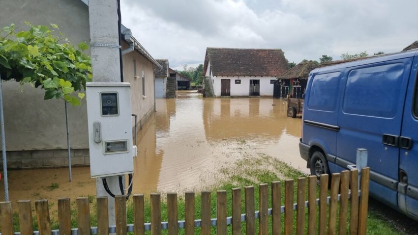 inundatii Serbia - rtv.rs