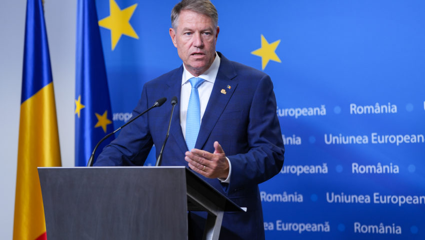 Preşedintele Klaus Iohannis a promulgat proiectul de lege privind pensiile speciale