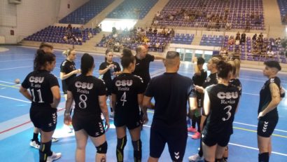 Handbal feminin: Universitatea Reşiţa începe noul an cu un meci în deplasare, la Oradea