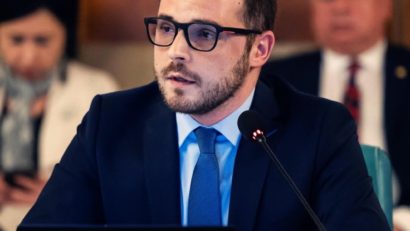 Secretarul de stat Alexandru Rogobete:”S-a reluat tipărirea cardului de sănătate”