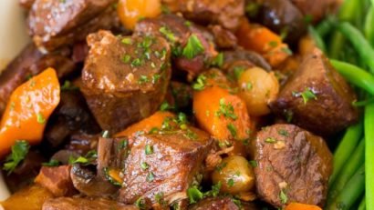 Bourguignon de vită