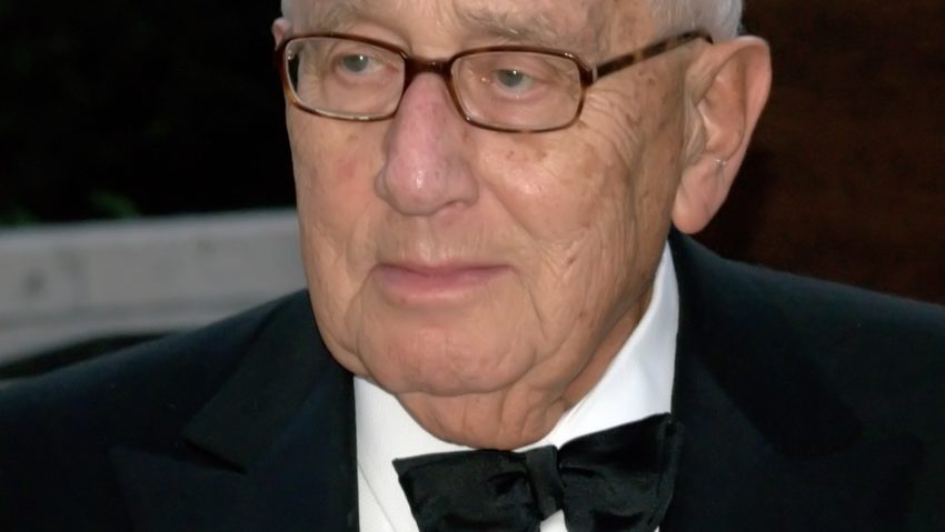 Henry Kissinger, figură marcantă a diplomaţiei americane, a încetat din viaţă