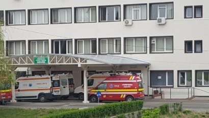 Sute de arădeni şi-au petrecut Crăciunul pe un pat de spital