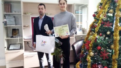 Voleibalista cărăşeană Ioana Mănăilă, premiată de Direcţia Judeţeană pentru Sport