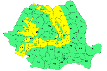 Intensificări ale vântului, precipitații mixte și polei în zonele joase și ninsori la munte, până vineri dimineața