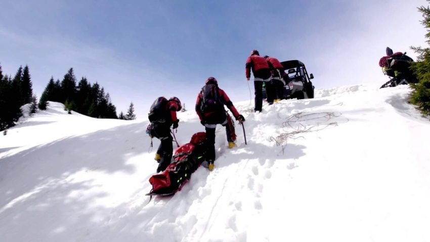 Avalanșa de pe Vârful Căleanu a omorât un turist străin