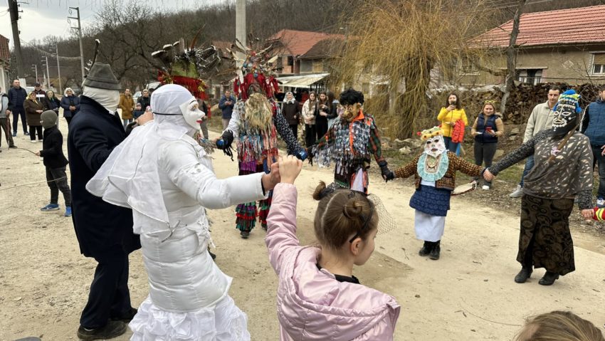 Etnicii croaţi din Caraş-Severin sărbătoresc Pocladele