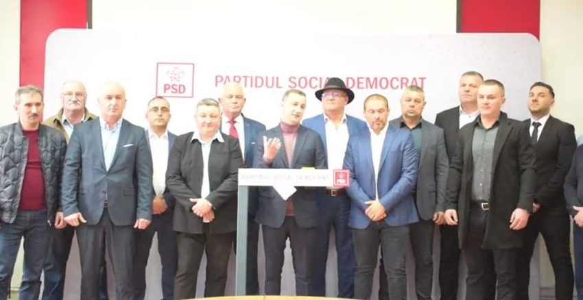 Timiş: 16 primari şi viceprimari, majoritatea de la PNL, au anunţat că vor candida din partea PSD la alegerile locale din acest an