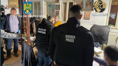 DIICOT: Percheziţii în cinci judeţe, inclusiv Caraș-Severin, la o grupare care a încercat să introducă şi să scoată din România sute de migranţi