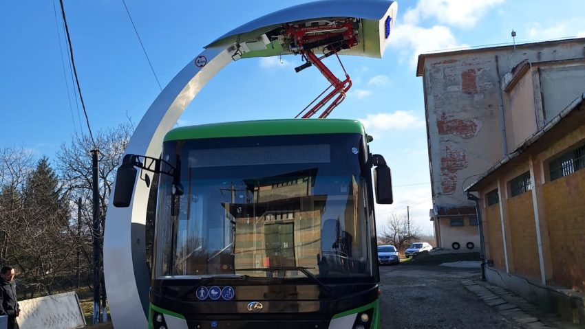 Lugoj: autobuzele electrice au fost scoase pe traseu