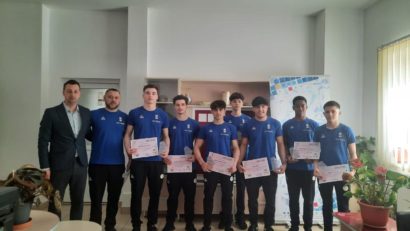 Componenții lotului național de gimnastică juniori al României, premiați de DJTS Caraș-Severin