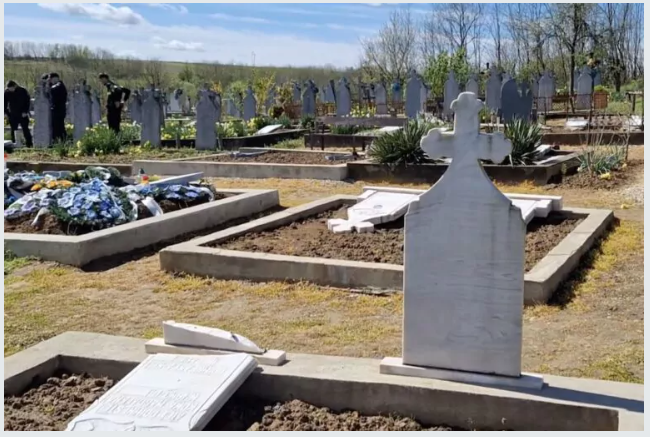 VIDEO Dosar penal în Timiș pentru profanarea a aproape 100 de morminte, într-un cimitir ortodox şi unul penticostal