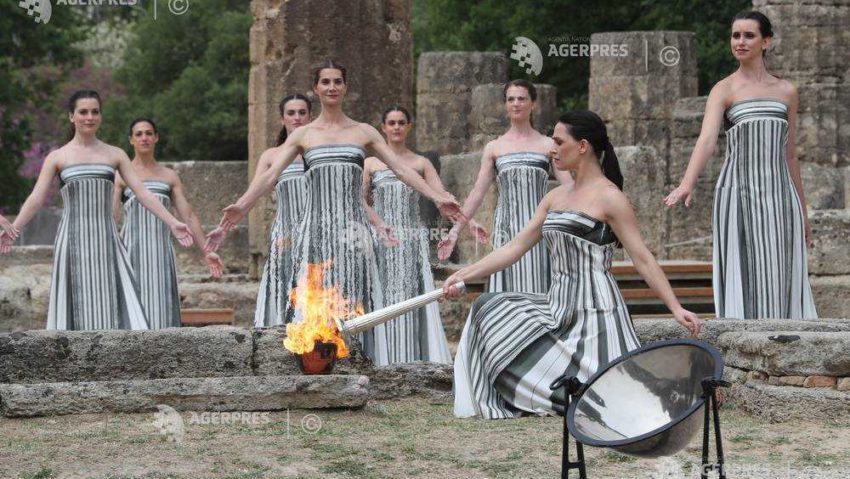 Flacăra olimpică a fost aprinsă în Olympia cu 101 zile înaintea JO de la Paris