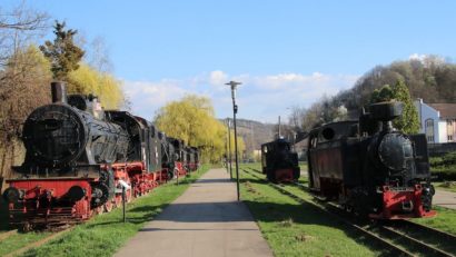 Un simbol al Reşiţei industriale la ceas aniversar: Muzeul de Locomotive cu abur în aer liber la 52 de ani de la edificare