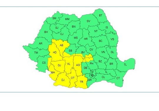 ANM – Averse torenţiale, descărcări electrice, intensificări ale vântului şi izolat grindină