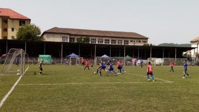 Juniors Cup, o reuşită! Tineri fotbalişti din patru judeţe au bătut mingea pe arena reşiţeană Gloria