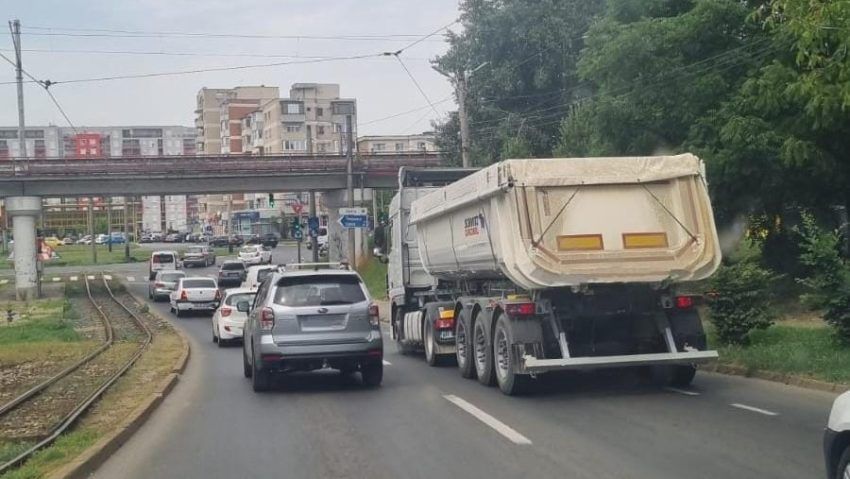 Restricții de tonaj pe arterele municipiului Arad, din cauza caniculei