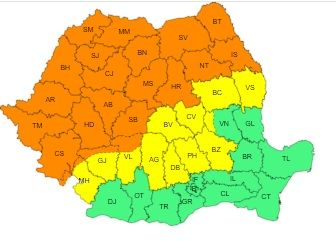 Cod portocaliu de instabilitate atmosferică în vestul ţării