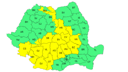 Furtuni și grindină marţi în peste jumătate din ţară, val de căldură miercuri