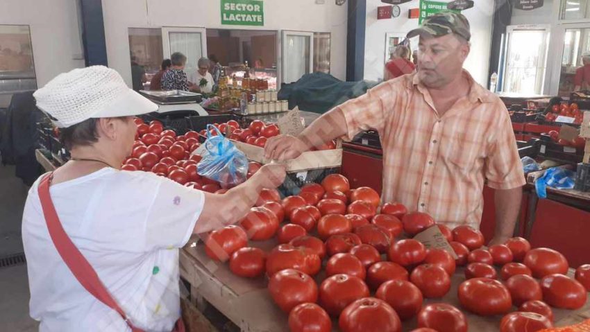 Caraş-Severin: Legumele şi fructele proaspete, cele mai căutate produse din această vară