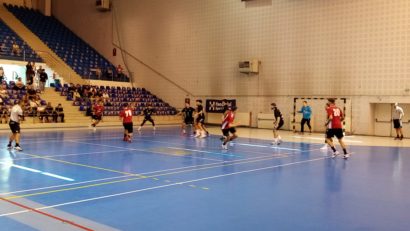 Handbal, Divizia A: CSM Reșița a debutat cu stângul în noul sezon