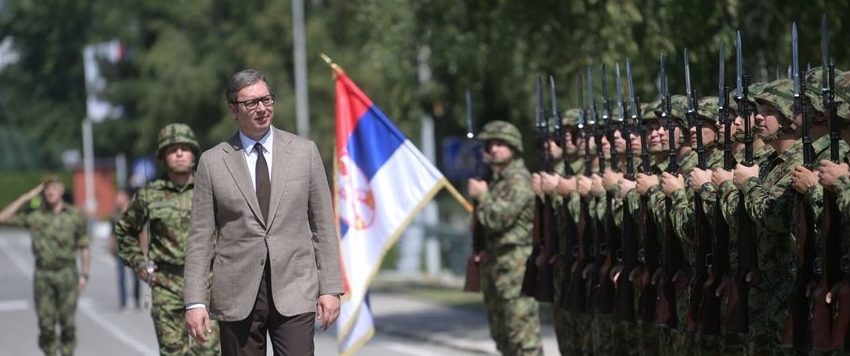 Serbia reintroduce serviciul militar obligatoriu