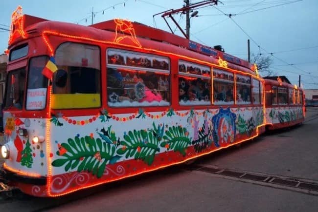 Tramvaiul lui Moș Crăciun la Arad